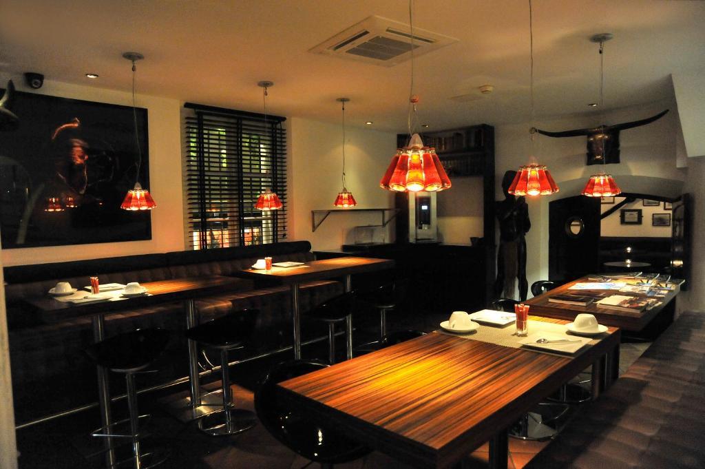 סן טרופז Hotel B Lodge מראה חיצוני תמונה