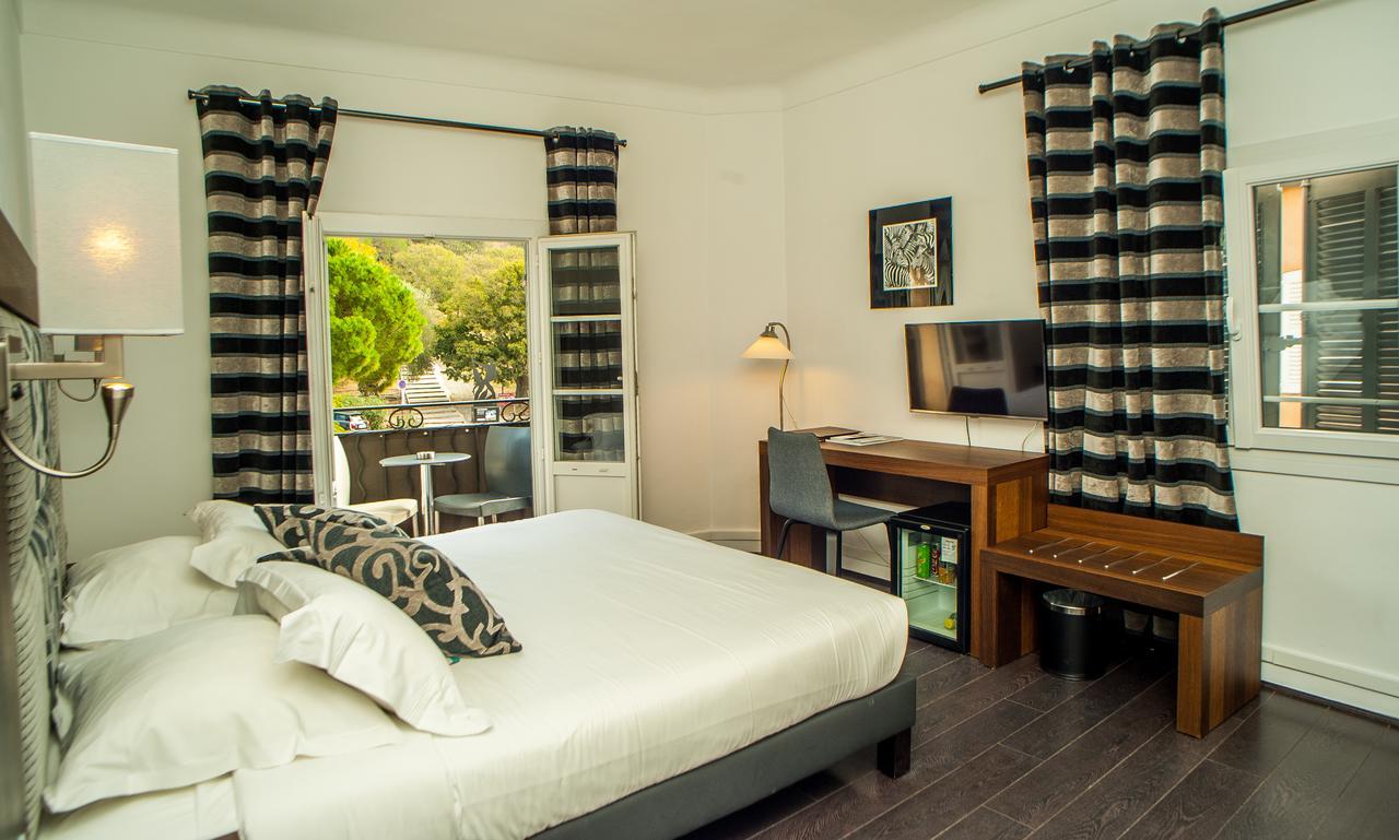 סן טרופז Hotel B Lodge מראה חיצוני תמונה